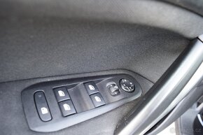 ►►Peugeot 308 1.6 HDI 73KW VÝHŘEV TEMPOMAT◄◄ - 17