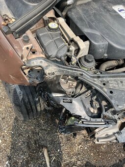 Volvo XC60 rok 2011 - 17