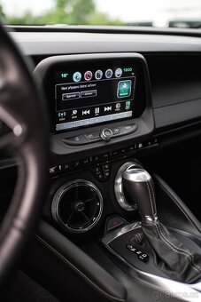 Chevrolet Camaro 6.2 EU verze - 17