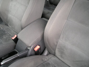 VW GOLF VI VARIANT 2.0TDi 103KW RV-2010-6 KVALT - 17