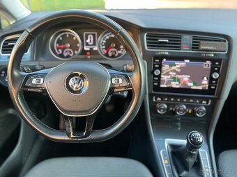 VW GOLF 7 1.6TDI 85KW /FULL-LED/APPLE-CAR/2.MAJITEL/ČR - 17