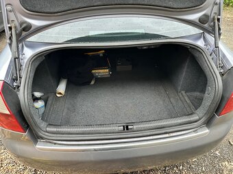 Audi a4 b6 1.9 tdi 74kw - 17