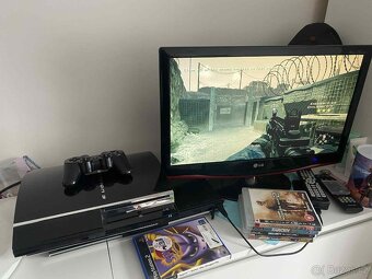 Playstation 3 FAT 60GB CECHC04  - přehraje i PS2 hry - 17