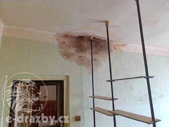 Rodinný dům 3+1 s pozemkem 774 m2 v obci Kryry, okres Louny - 17