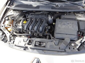 Renault Fluence 1.6i r.v.2010 (1.Majitel) DĚDICTVÍ - 17