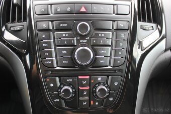Opel Astra 1.4T, 103 kW, Tovární LPG - 17