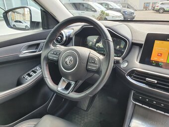 MG EHS PHEV Luxury 1.5 190kW AUT. 17tkm ACC Keyless DAB Virt - 17