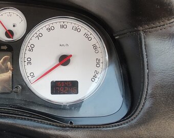 Peugeot 307 CC cabrio, nafta: Vaše letní love story začíná - 17