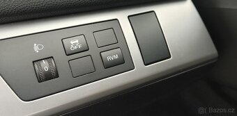 Mazda 3 1.6i MZR 77kW ČR 88.000KM - 17