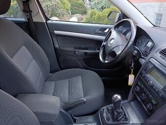 Škoda Octavia combi 2.0 tdi,rok2008,org.km - 17