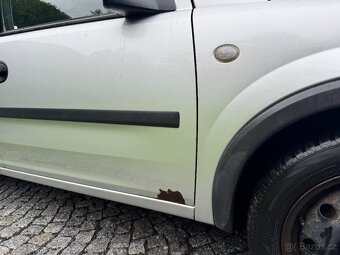 Opel Combo–C–CNG 1.6 benzin 71kW 2006 - 17