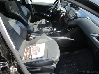 Peugeot 2008 e-HDI FAP 92k PANORAMA LED GPS 2014 - 17