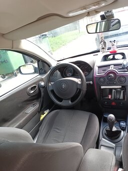 Renault Megane || 1,5 DCI 60 KW - 17