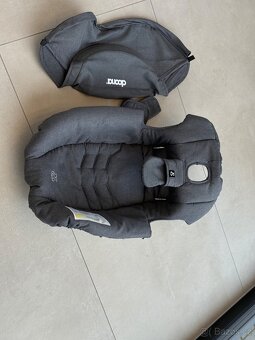 Donna autosedačka+ základna - 17