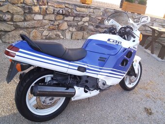 Honda CBR 1000F - 1. generace - 17