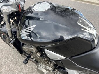 Prodám HONDA CB 900 F HORNET - 17