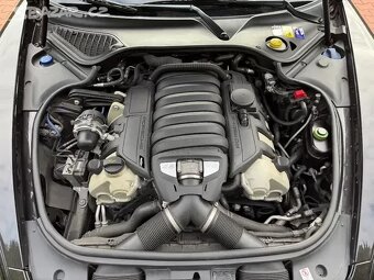 Porsche Panamera 4S 4.8 v8 294kW,2012,ČR,DPH,Chrono,Serviska - 17