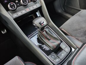 Škoda Kodiaq RS 4x4 VIRTUAL CANTON COLUMBUS KAMERA TAŽNÉ - 17