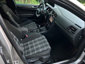 Volkswagen Golf GTD 2.0 TDi 135kw - 17