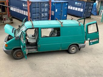 Volkswagen T4. 50kW 1896cm3 skříň 6 míst long. Transportér - 17
