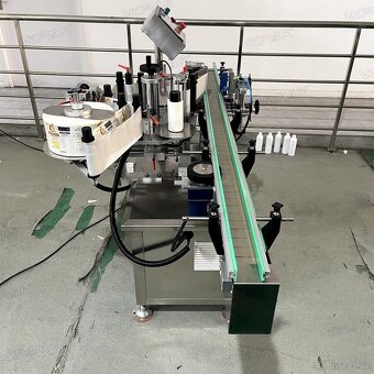 Automatický obalový stroj na etiketování kulatých lahví - 17