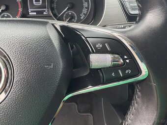Škoda Fabia 1.0Tsi,70kw,STYLE,ČR,DPH,1.majitel,tažné - 17