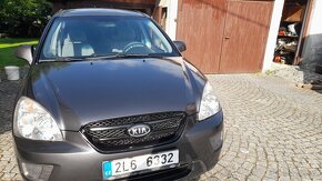 Kia Carens 2.0 CRDi 16V 103kW rodinné auto-SLEVA - 17
