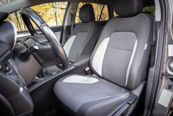 TOYOTA AVENSIS Combi 2.0 105kW 2017 - 17