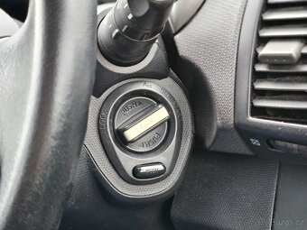 Nissan Micra 1.5 DCI KEYLESS KLIMA TAŽNÉ 5dv. 2005 - 17