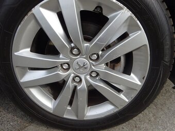 Peugeot 308 1,2 E-THP - 17