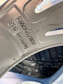 Audi Q7 alu kola 21” - 17