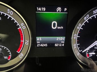 Škoda Superb kombi SportLine 2.0TSI 4x4 DSG KESSY CANTON TAŽ - 17