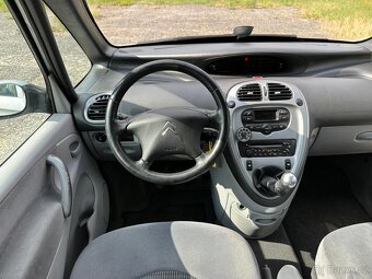 CITROEN XSARA PICASSO 1,6 80kW BENZÍN - 17