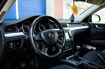 Škoda Superb 2.0 TDI CR Active - 17