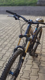 Kolo giant reign x1 - 17