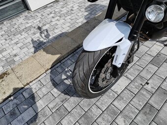 Kawasaki 650 Versys - 17