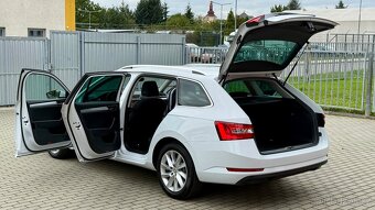 Škoda Superb 3 //2.0TDi//110kW//DSG//LED SVĚTLA//EXECUTIVE// - 17