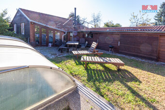 Prodej rodinného domu, 439 m², Hrdějovice, ul. Na Návsi - 17