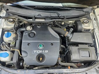 Škoda Octavia 1.9 TDI 66 kW 2004, 239.000 km Bez koroze - 17