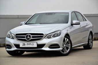 Mercedes-Benz E 400 4M / DESIGNO / 245kW / TOP-VÝBAVA / CZ - 17