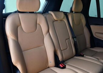 Volvo XC90 2,0D5 INSCRIPTION PANOR H/K - 17