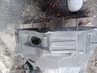 A4b5 Feis kapota,vrata,převodovka slušný stav.. - 17
