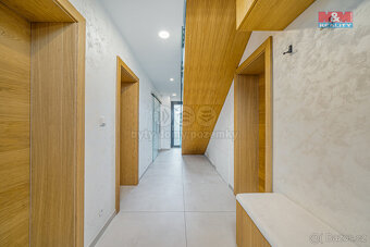 Prodej rodinného domu, 160 m², Křelov-Břuchotín, ul. Sadová - 17