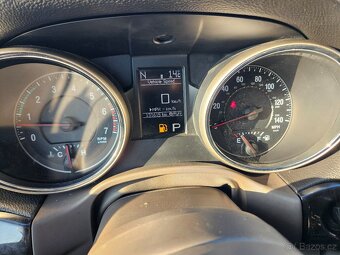 Jeep grand cherokee V8 5,7 HEMI WK2 - Nová Cena - 17