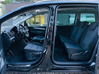Volkswagen Sharan 2.0TDI 7MÍST 1.MAJITEL VÝHŘEV SERVISKA - 17