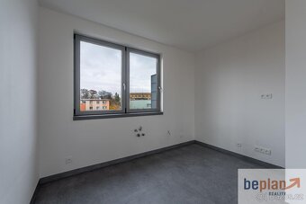 Prodej výjimečného penthousu 5+kk (122 m2), s terasou 47 m2, - 17