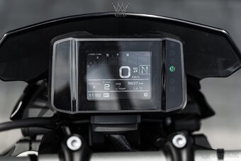 Yamaha MT-09 + Výfuk Akrapovič so zvodami - 17