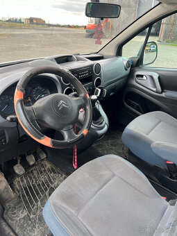 BERLINGO 1.6 HDI 16 V, R.V. 2009 - 17