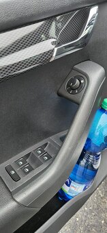 Škoda Octavia Combi RS 2.0TDI 135KW Challenge - 17