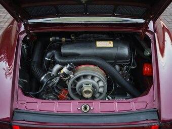 Porsche 911 3.0 SC - 17